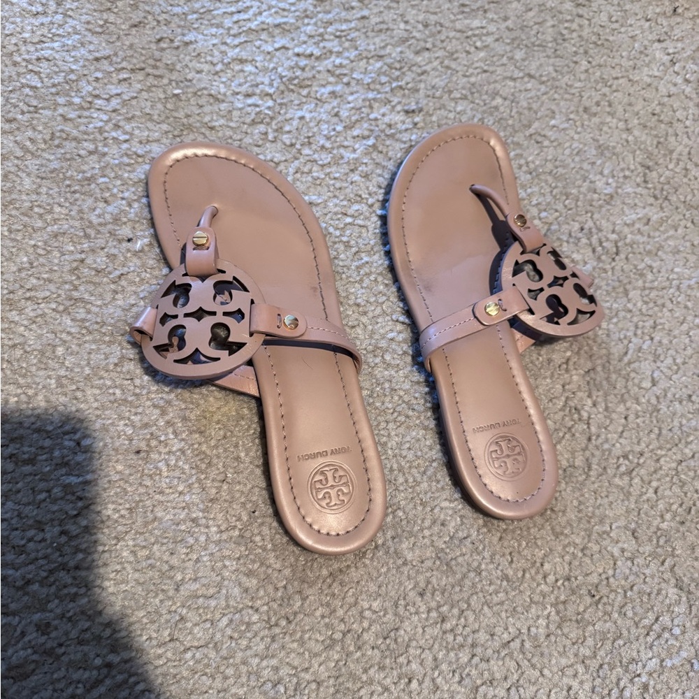 Only been worn 5 or so times